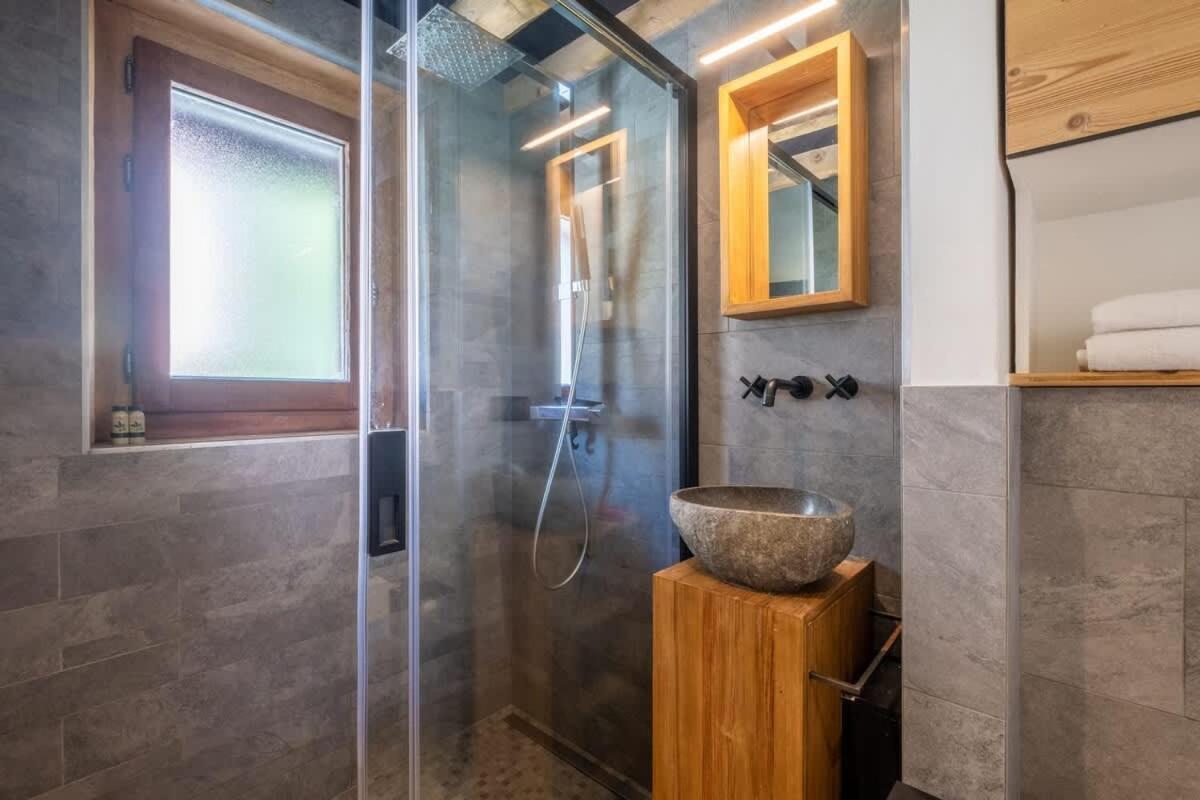 Chalet Racar Pour 4 Personnes, Centre Ville Et Vue Sur La Montagne Chamonix Dış mekan fotoğraf