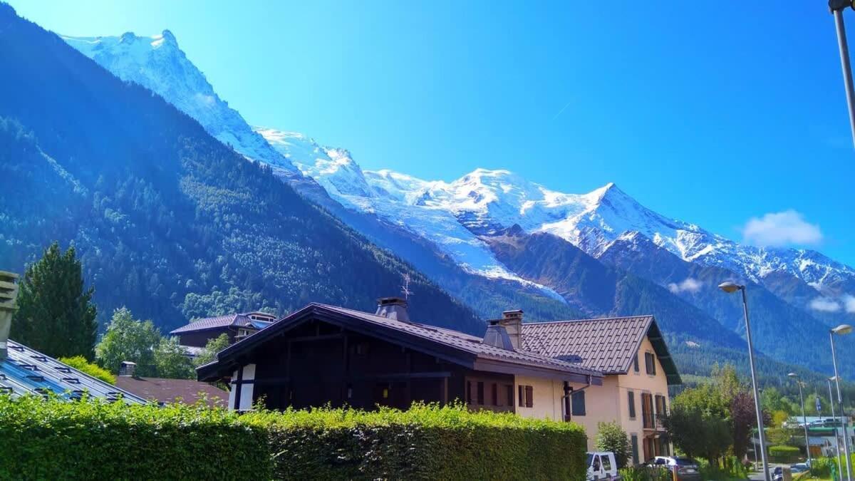 Chalet Racar Pour 4 Personnes, Centre Ville Et Vue Sur La Montagne Chamonix Dış mekan fotoğraf