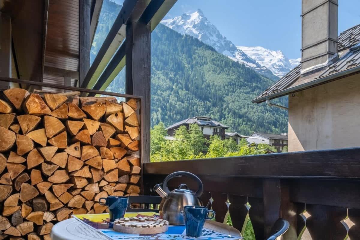 Chalet Racar Pour 4 Personnes, Centre Ville Et Vue Sur La Montagne Chamonix Dış mekan fotoğraf